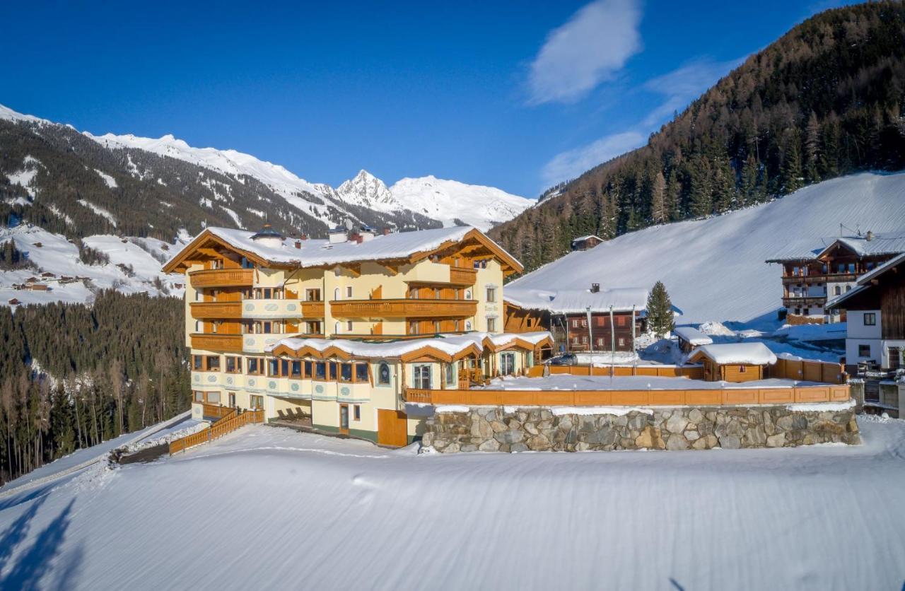 Gasthof Tannen - Alm Штуммерберг Экстерьер фото